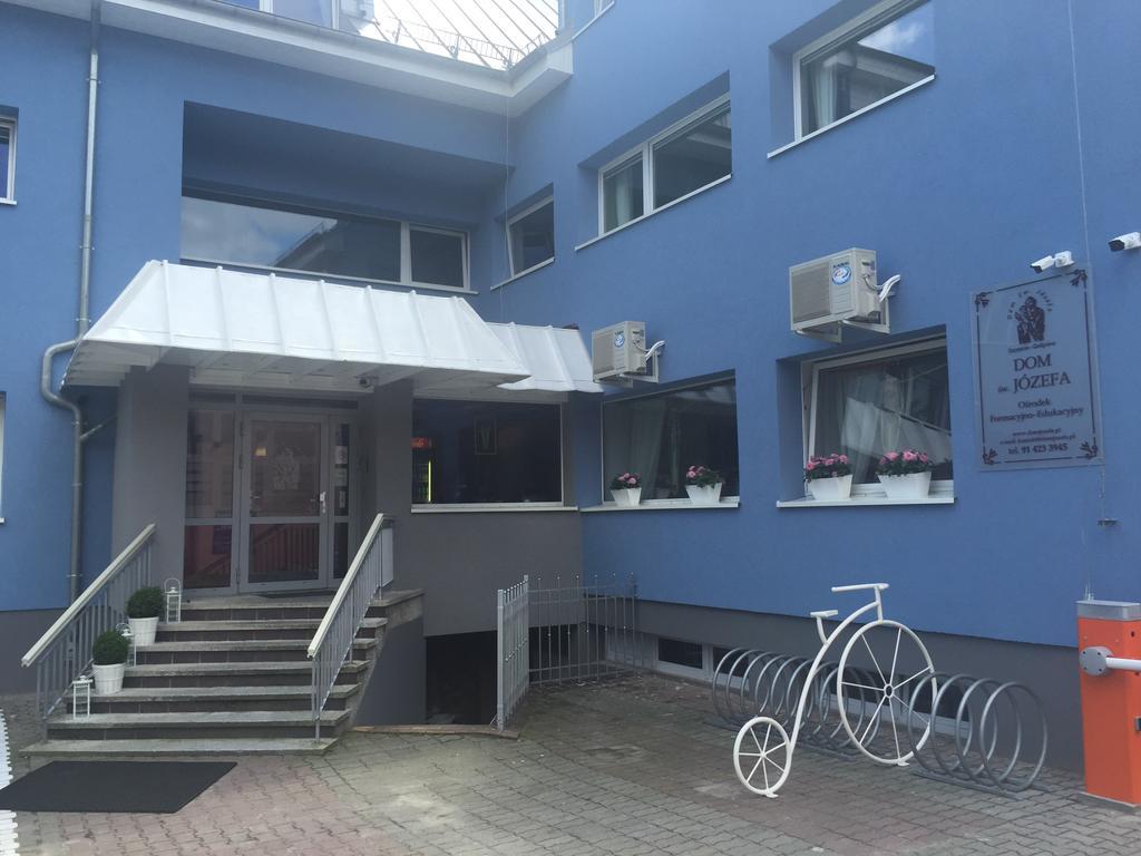 Dom Sw. Jozefa Hotel Stettin Eksteriør billede